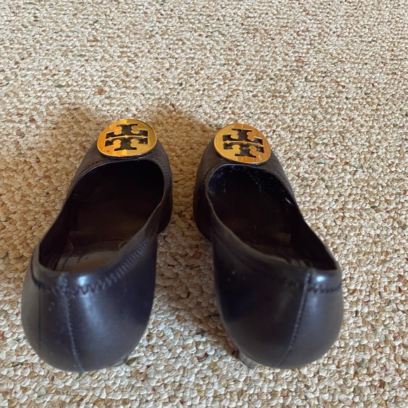 Tory Burch Wedges size 8. - Picture 4 of 4